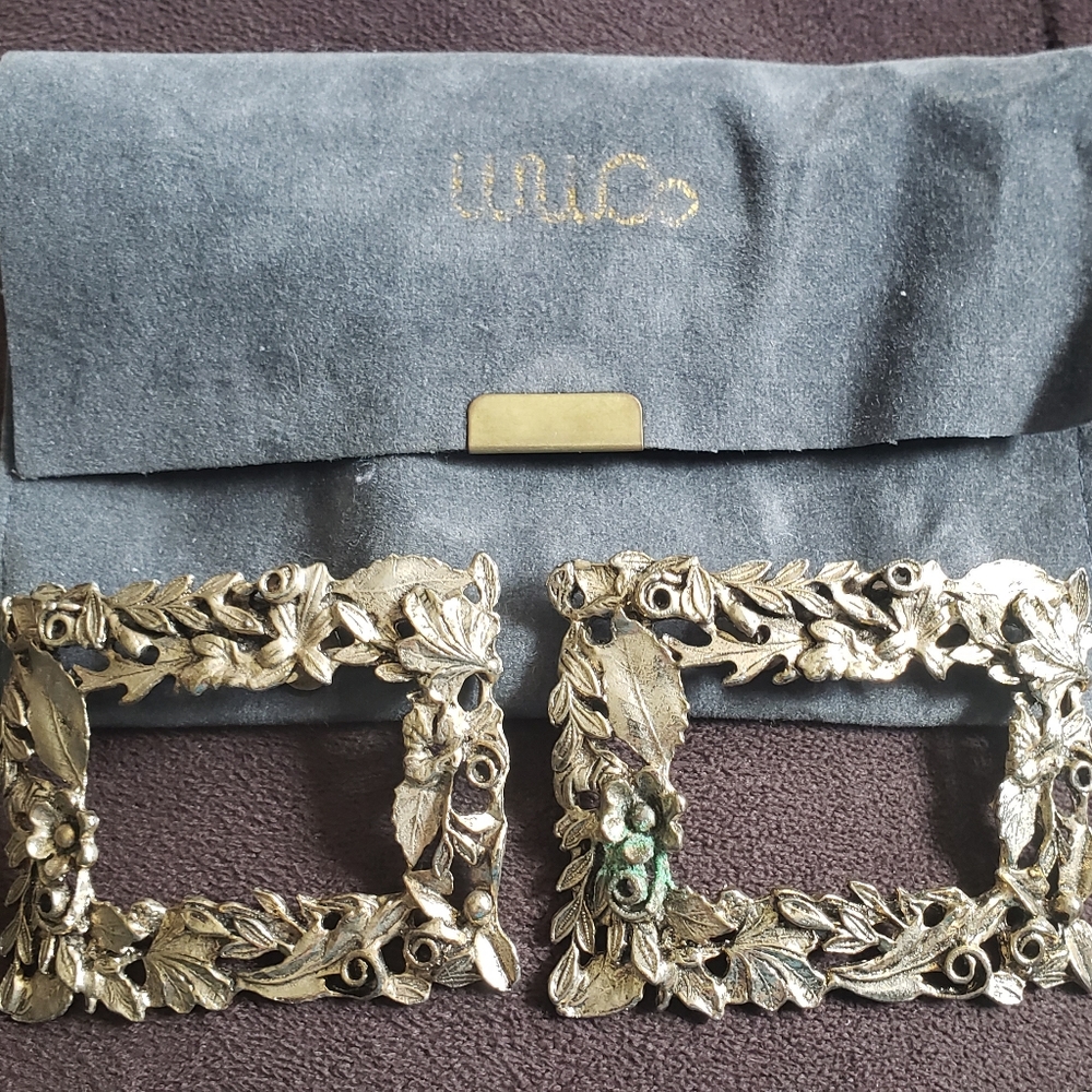 Musi Shoe Clips Vintage